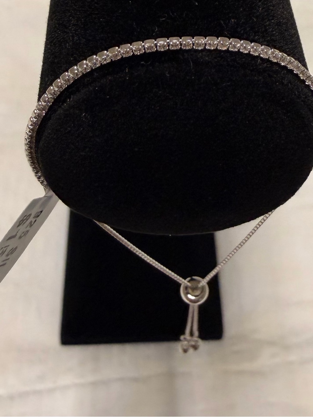 High quality 925 Sterling Silver Adjustable Tennis Bracelet Sparkling Stones Sli